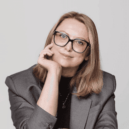 Евгения Блискавка