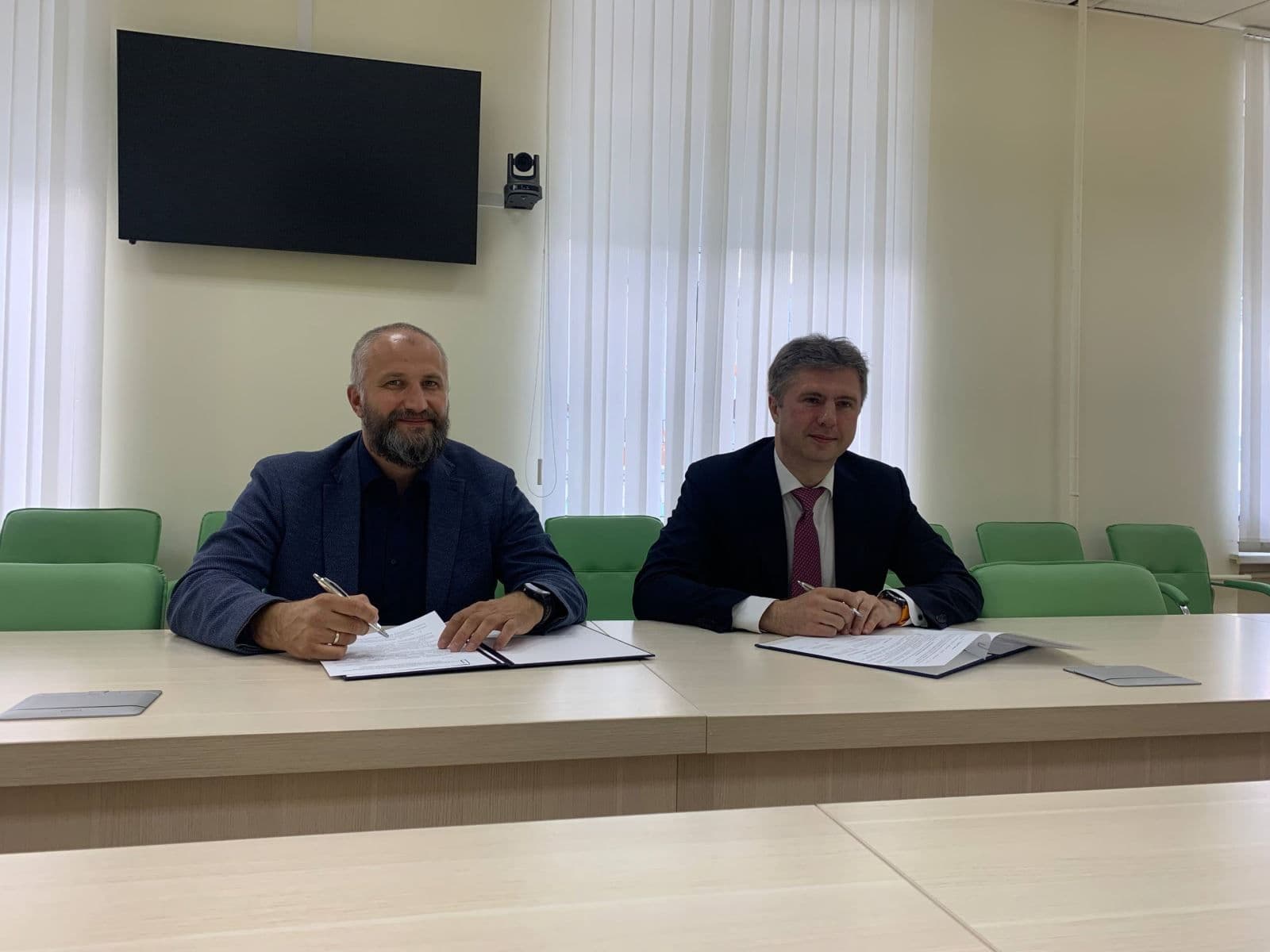 Национальный центр финансовой грамотности и НИФИ Минфина России объединяют усилия для повышения финансовой грамотности трудовых коллективов!